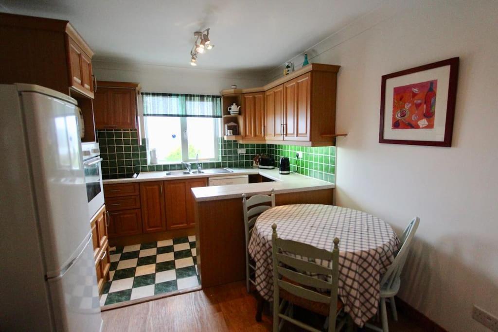 Apartamento Curlews Rest - Gateway To The Aran Islands Galway Exterior foto
